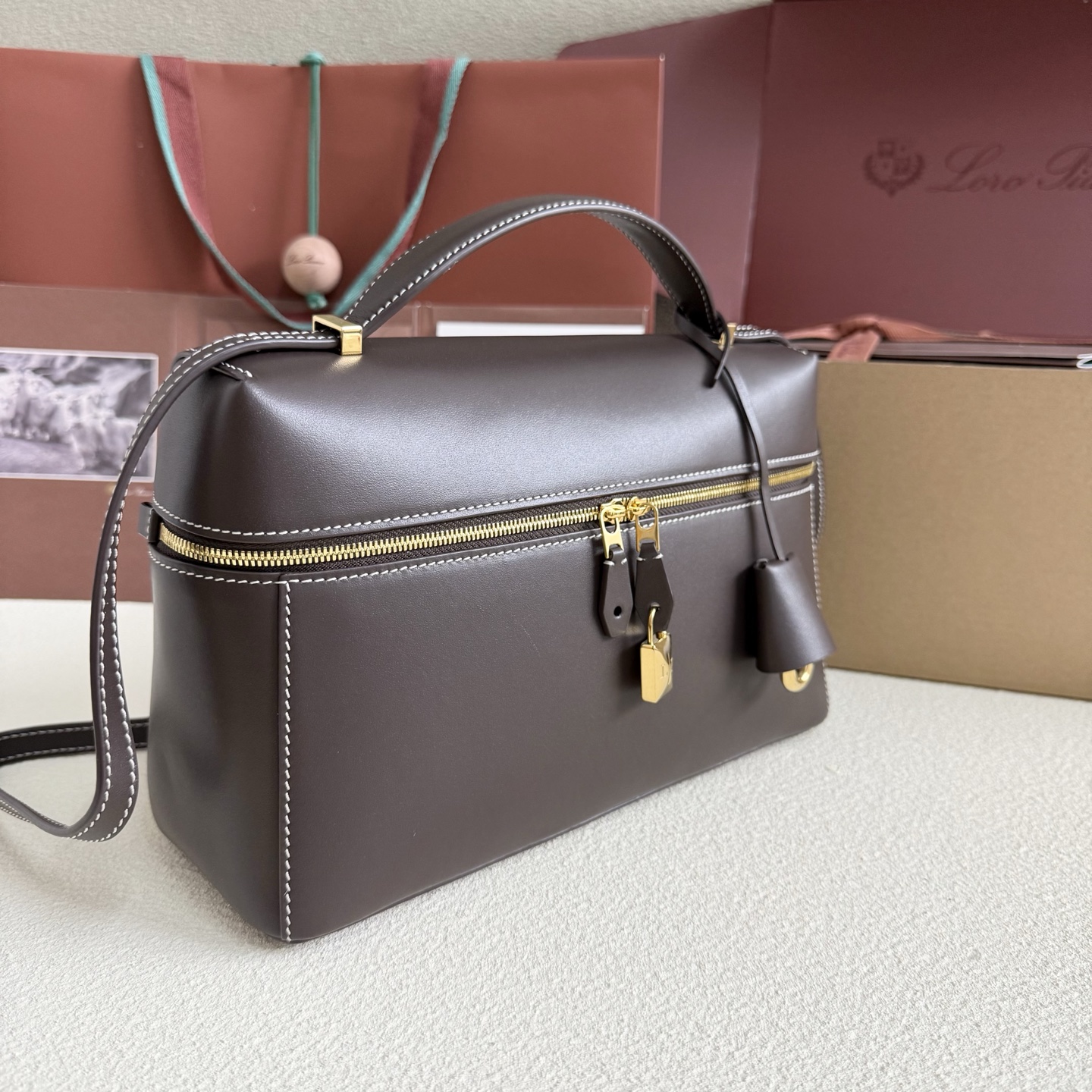 Loro Piana Extra Bag L27 Smooth Calfskin Dark Chocolate Licorice/Sun Loro Piana03149