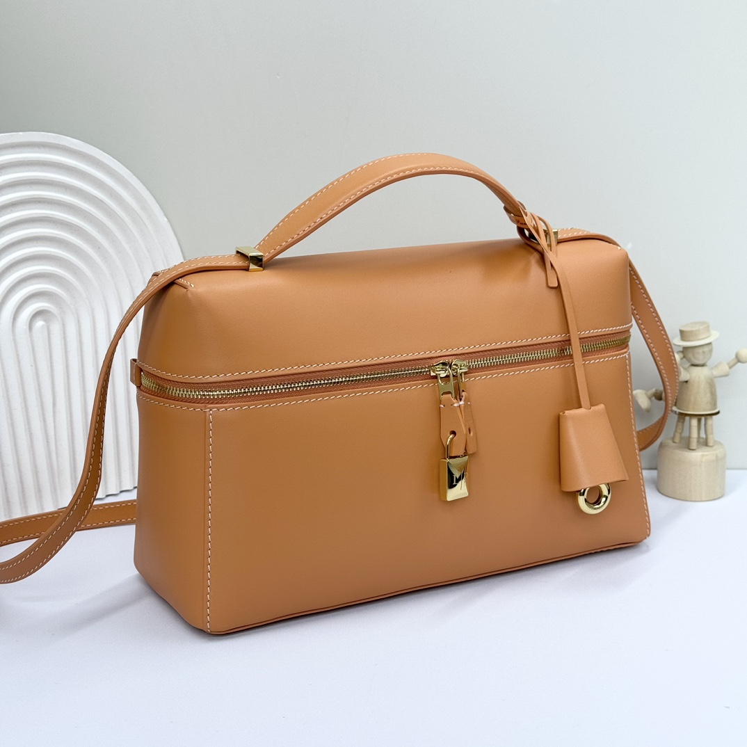 Loro Piana Extra Bag L27 Smooth Calfskin Warm Tan/Sun Gold | Loro Piana US