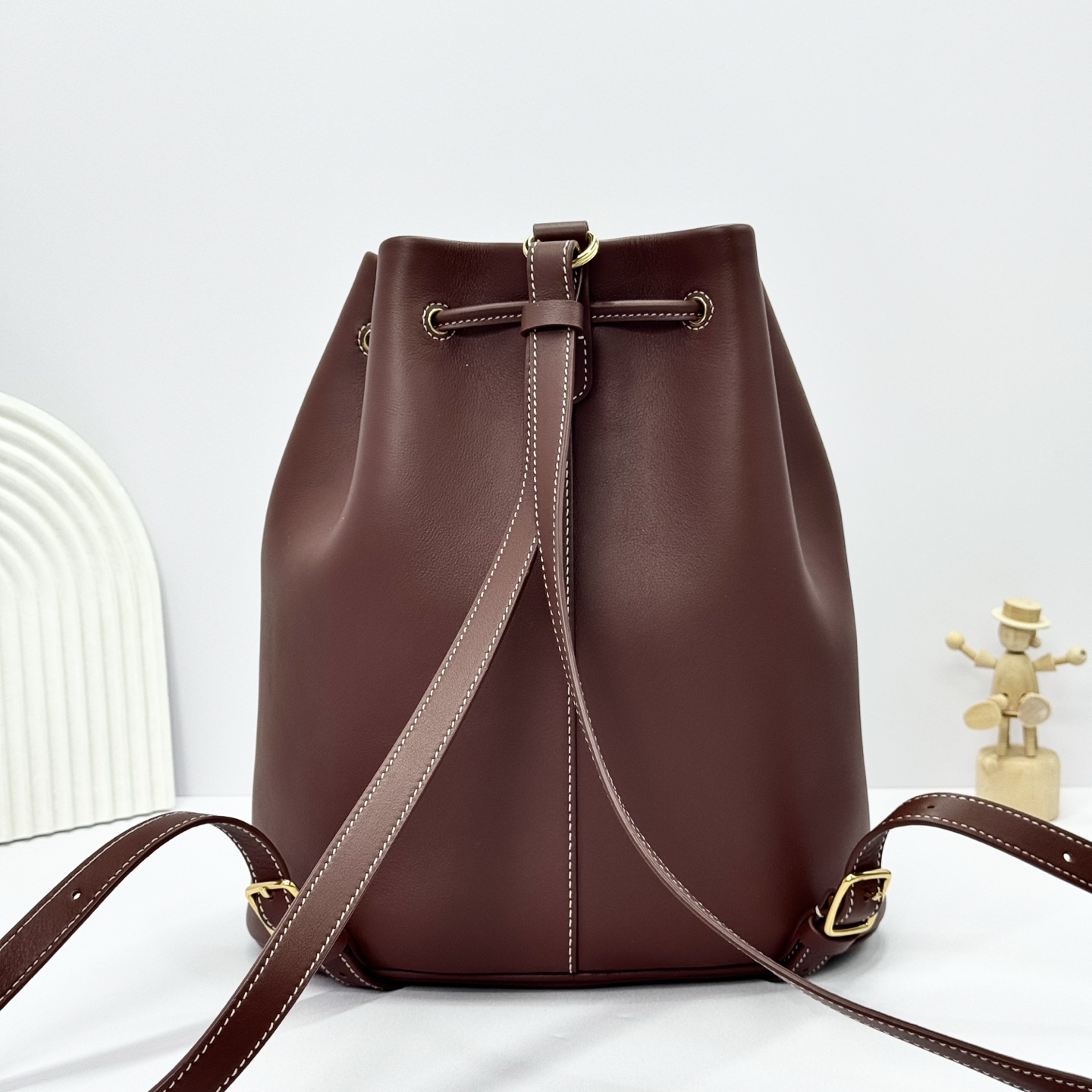 Loro Piana Extra Drawstring backpack L27 Calfskin Whisper burgundy