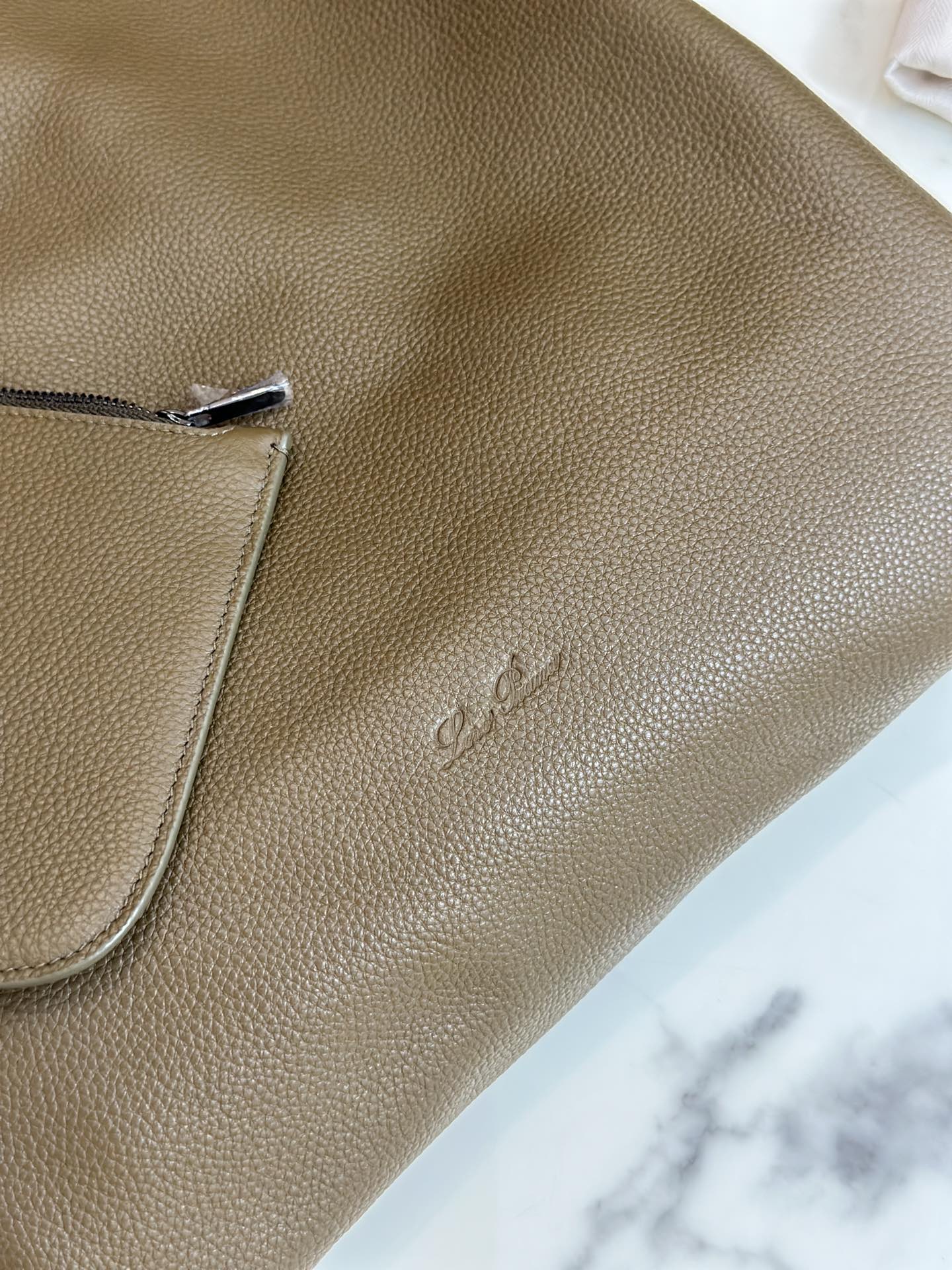 Loro Piana Extra Large Bale Hobo bag Calfskin Warm Mastic/Onyx