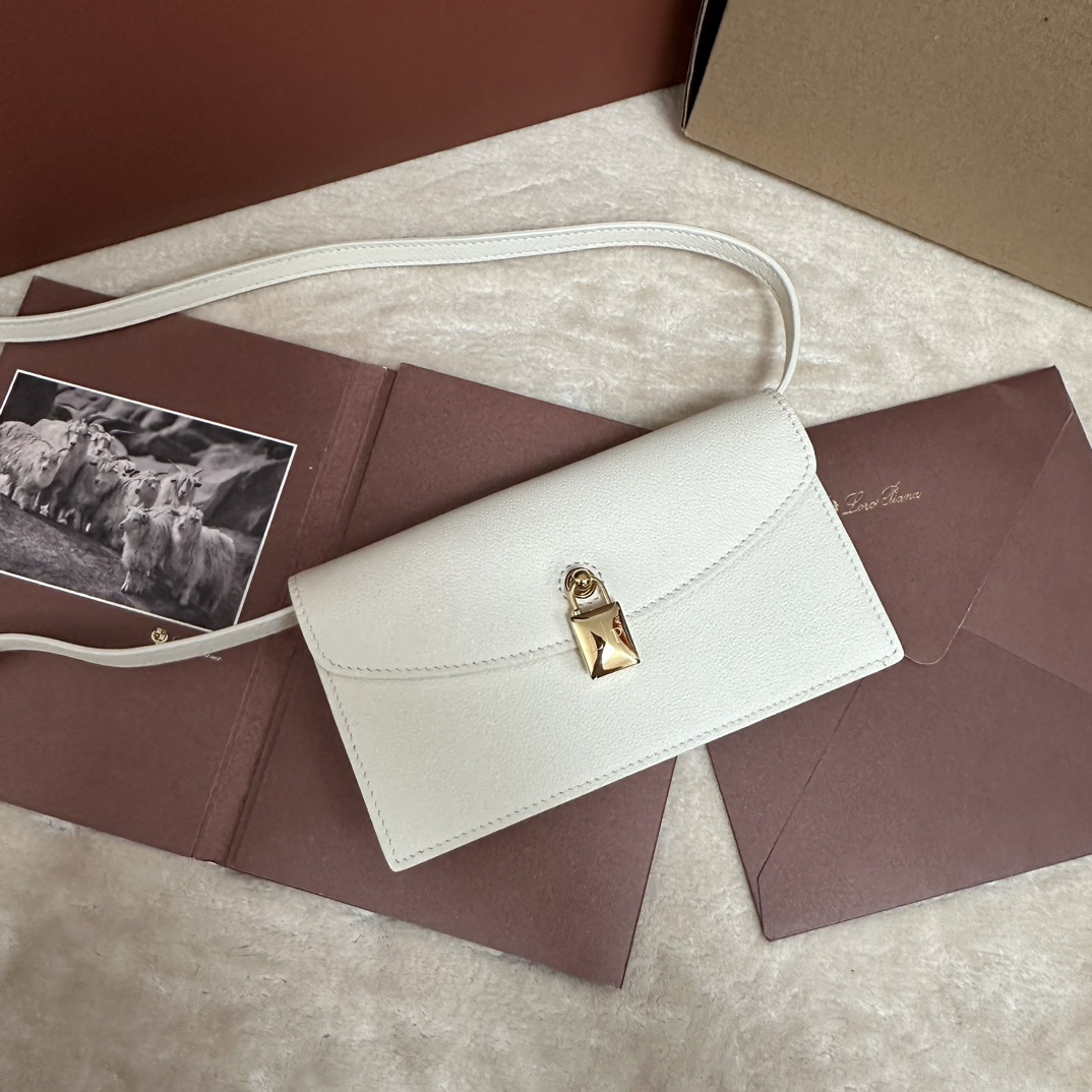 Loro Piana Extra Pochette Calfskin Whisper White/Sun Gold | Loro Piana GR