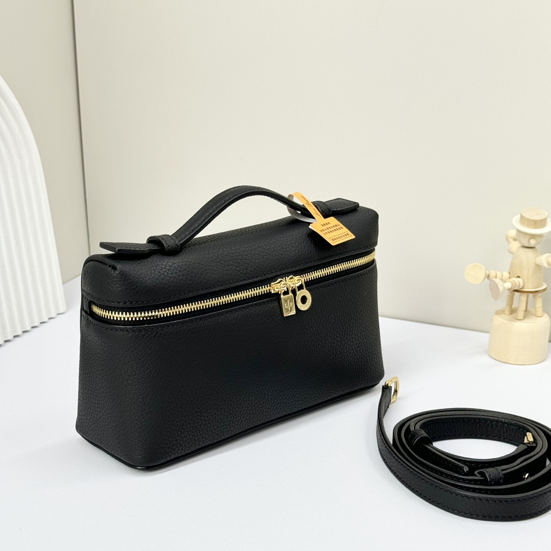 Loro Piana Extra Pocket backpack L23.5 Grained Calfskin Blue Navy/Sun