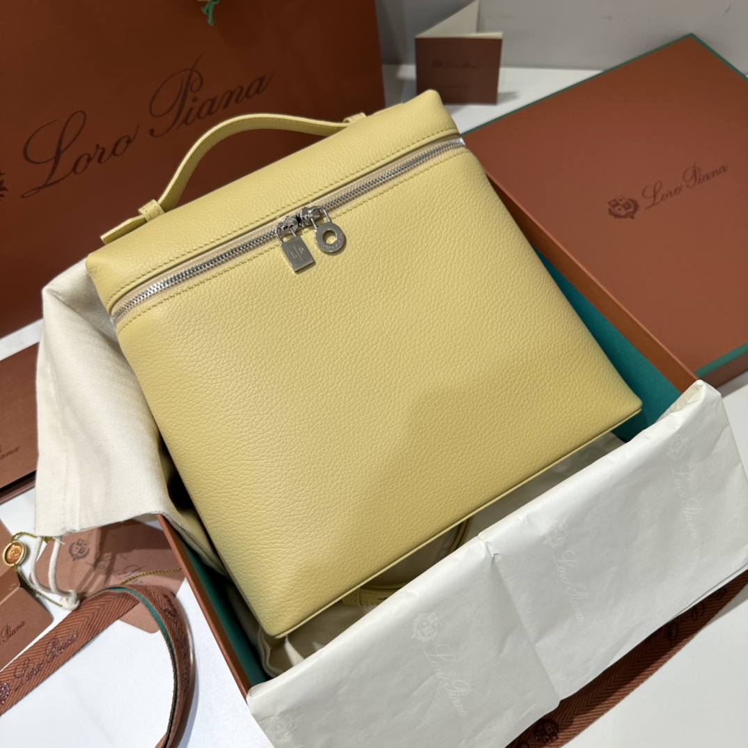 Loro Piana Extra Pocket backpack L23.5 - Grained Calfskin yelow