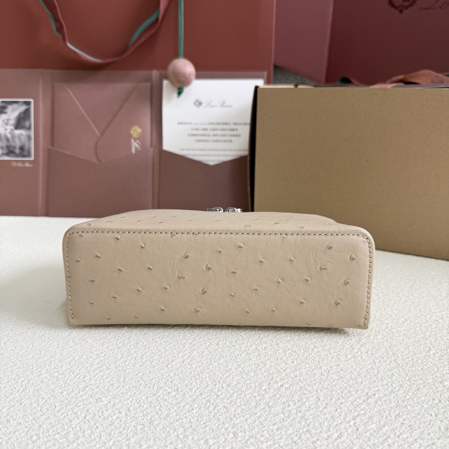 Loro Piana Extra Pocket L19 Ostrich Leather Color Whisper beige