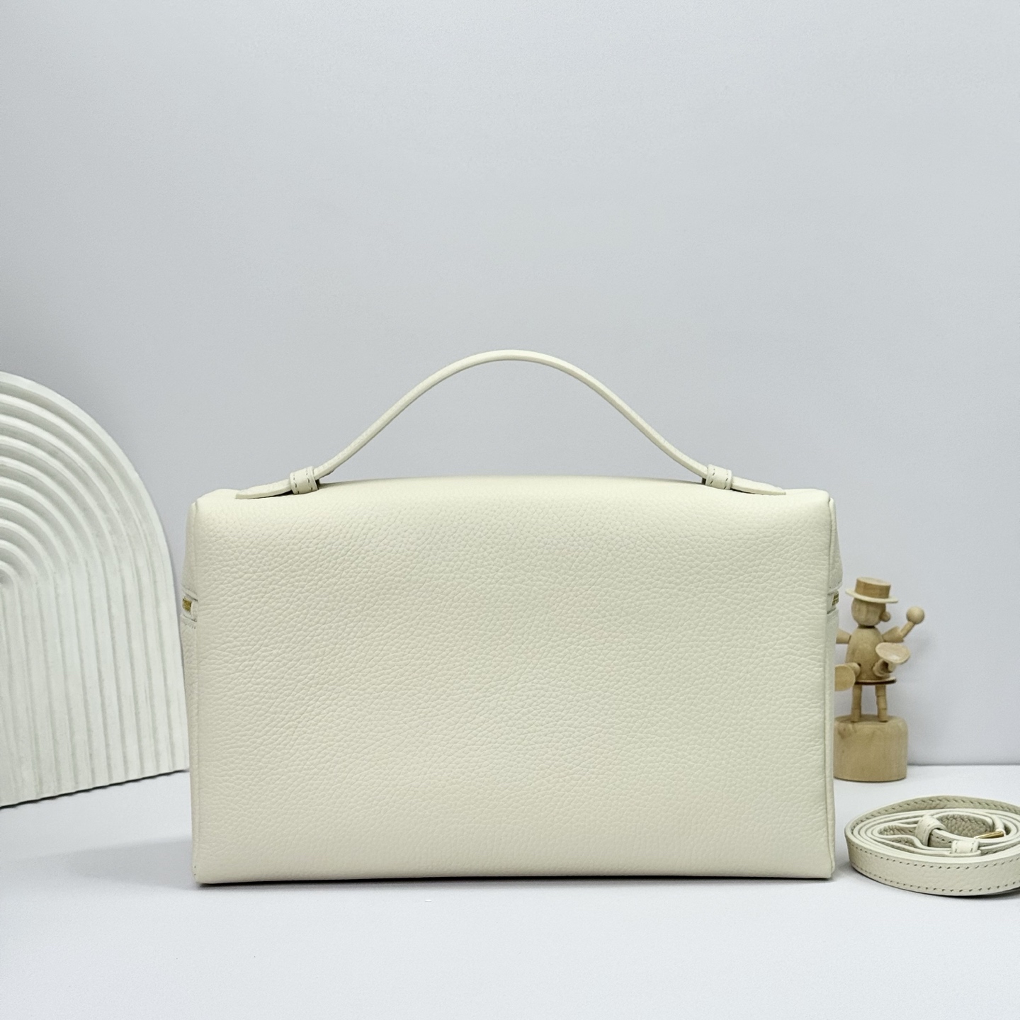 Loro Piana Extra Pocket L27 Grained Calfksin Whisper White/Sun