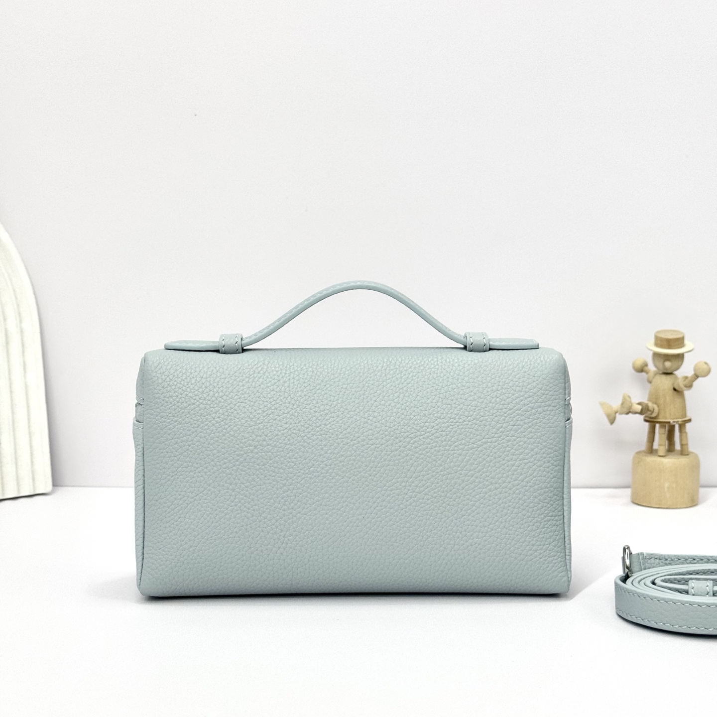 Loro Piana L19 Extra Pocket Hammered Calfskin Minty Breeze bag blue sky Original 2025 |