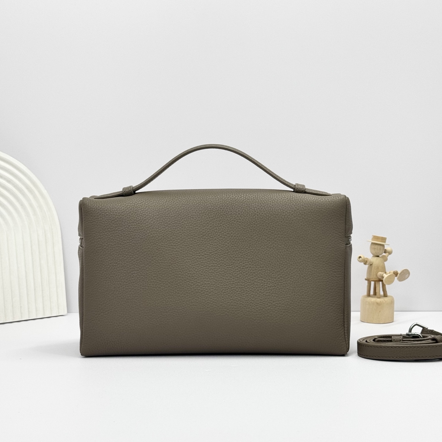 Loro Piana Leather L19 Extra Pocket - Brown Crossbody