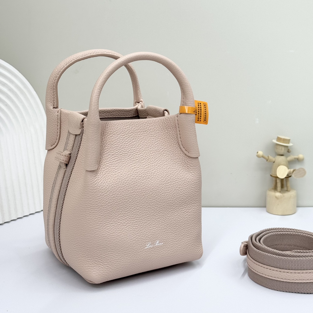 Loro Piana Micro Bale bag Grained Calfskin pink Light Mastic/Antique Silver | Loro Piana US