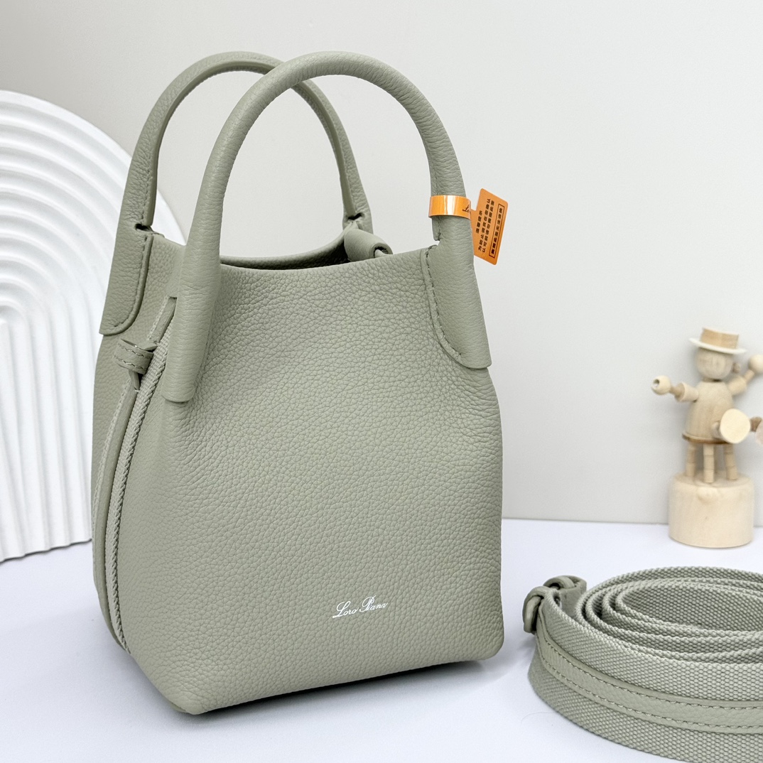 Loro Piana Micro Bale bag Grained Calfskin Yerba Mate | Loro Piana FR