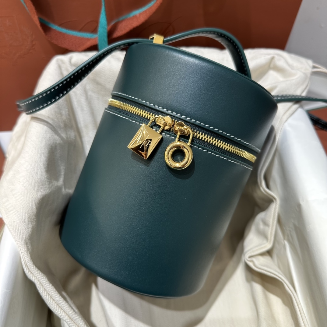 LORO PIANA Smooth Calfskin Extra Case Medium green