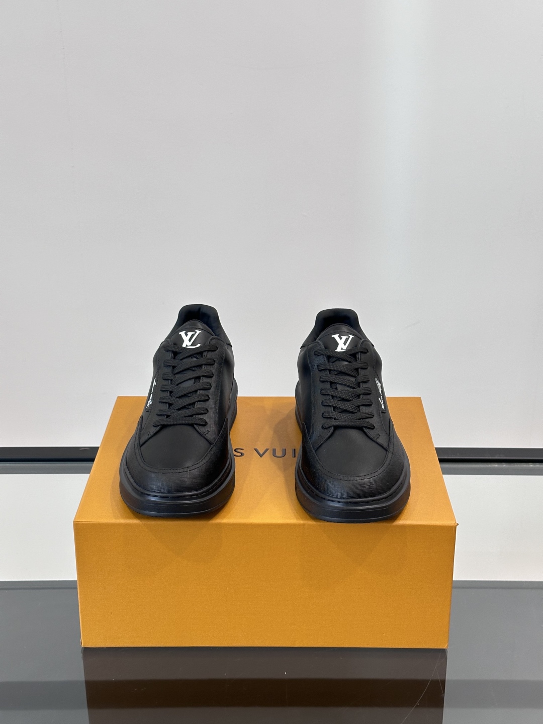 Louis Vuitton Beverly Hills Trainers - Luxury Black | LOUIS VUITTON
