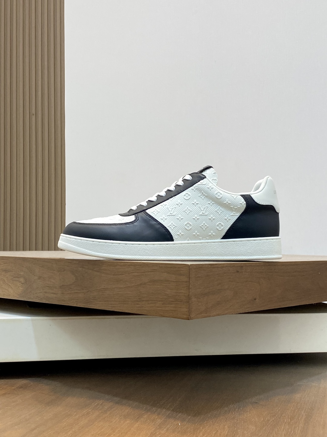 Louis Vuitton Black and White Calf Leather Sneakers