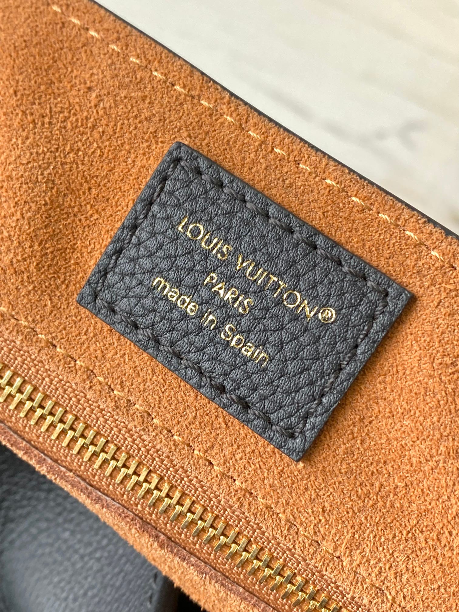 Louis Vuitton Black Grained Calf Leather Low Key Messenger