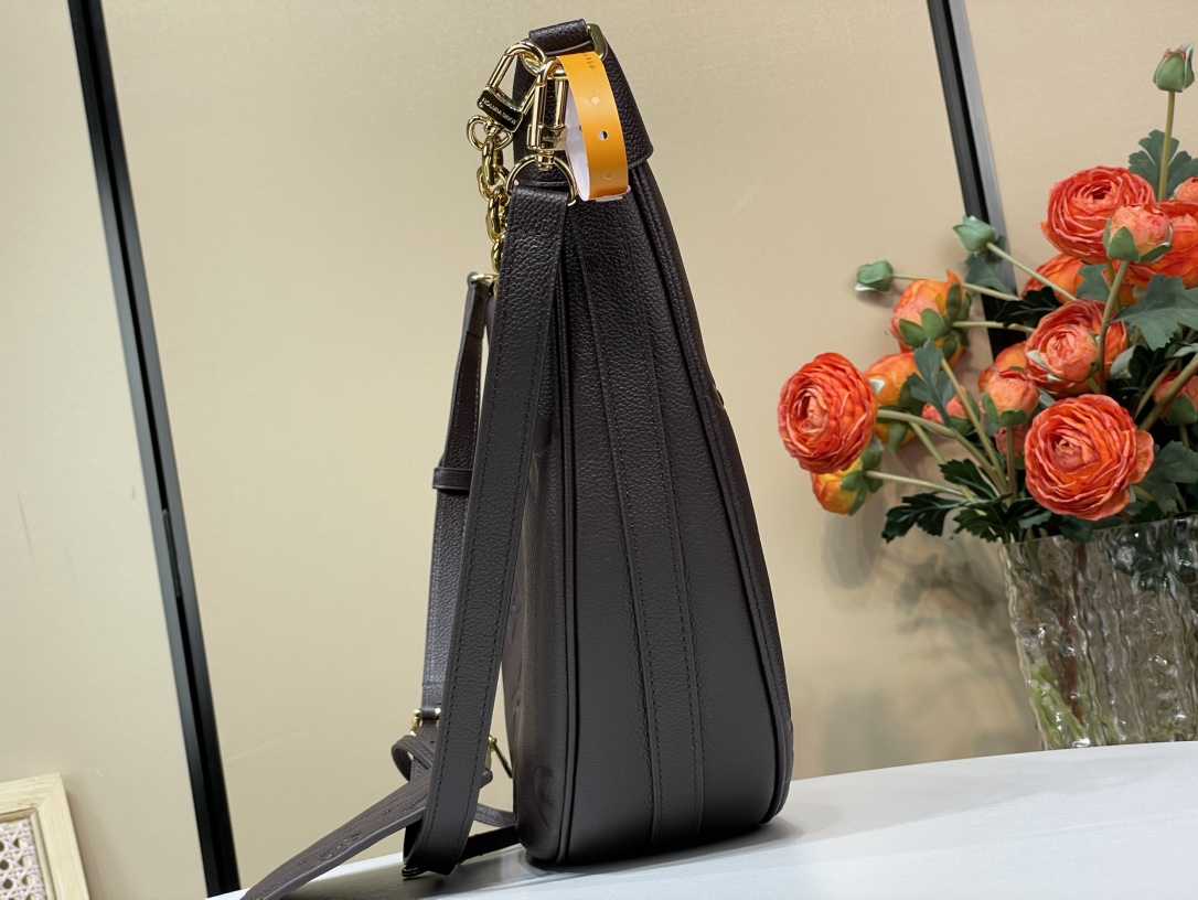 Louis Vuitton Black Monogram Empreinte Loop Hobo Bag