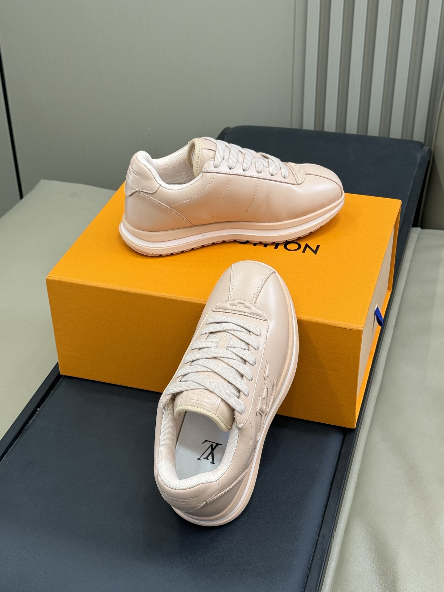 Louis Vuitton  BUTTERSOFT Sneaker  Colors Pink
