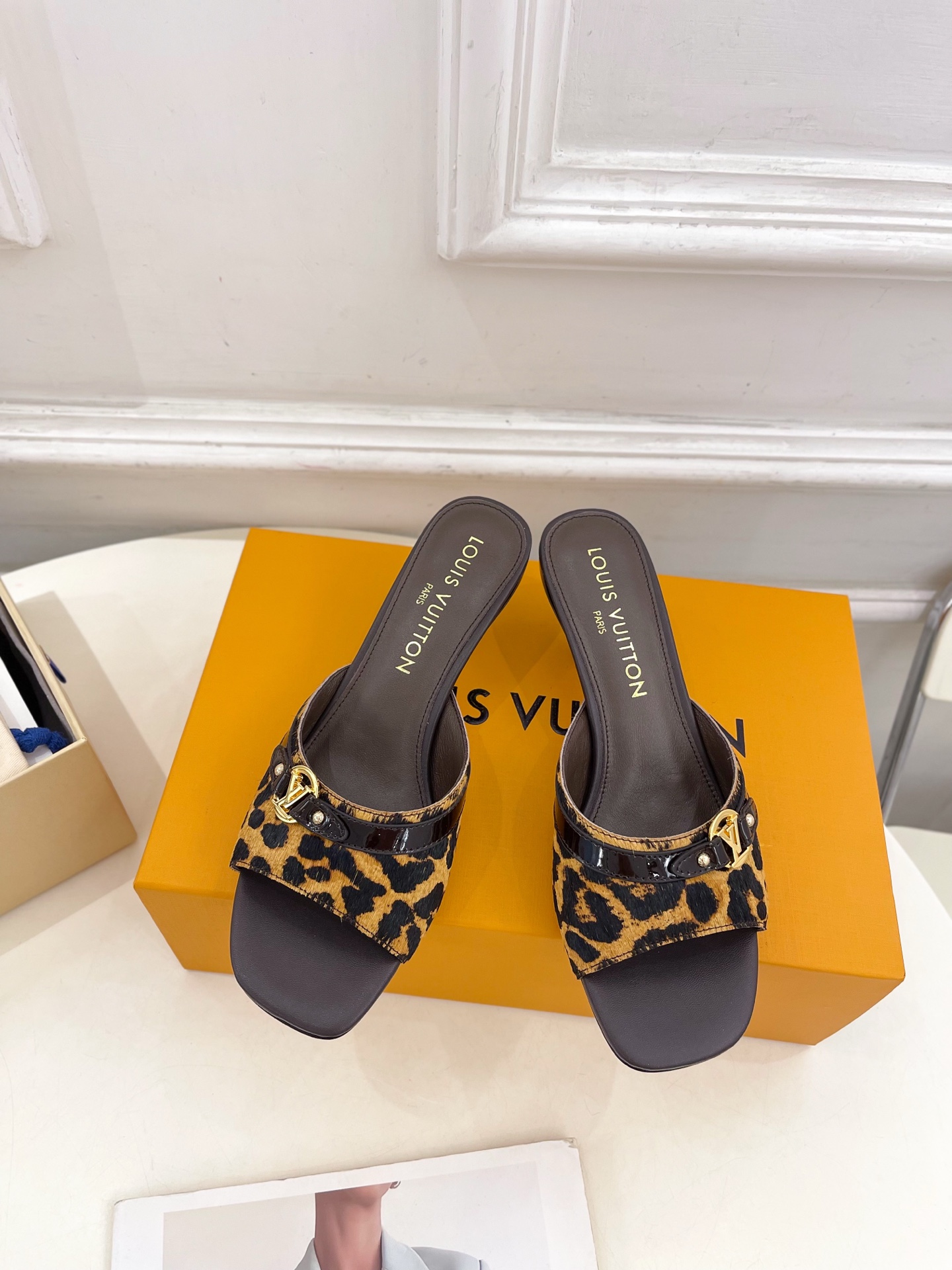 Louis Vuitton  Calf Hair 6AM Mules  Leopard Sold Out