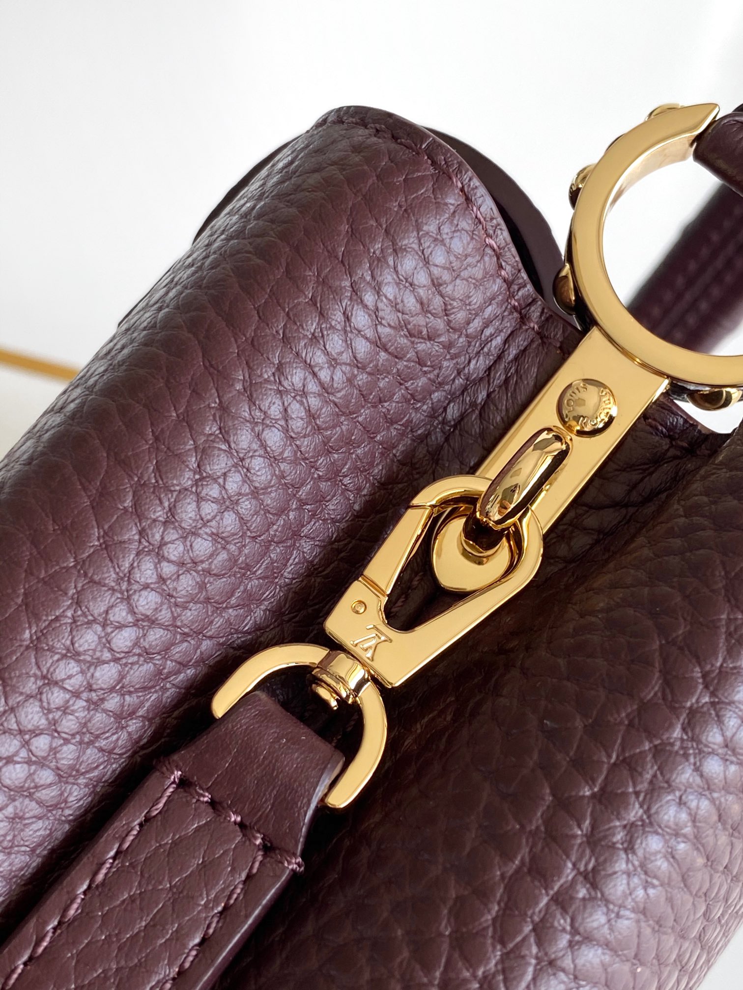 LOUIS VUITTON Capucines BB Bag Taurillon Leather Wine Red