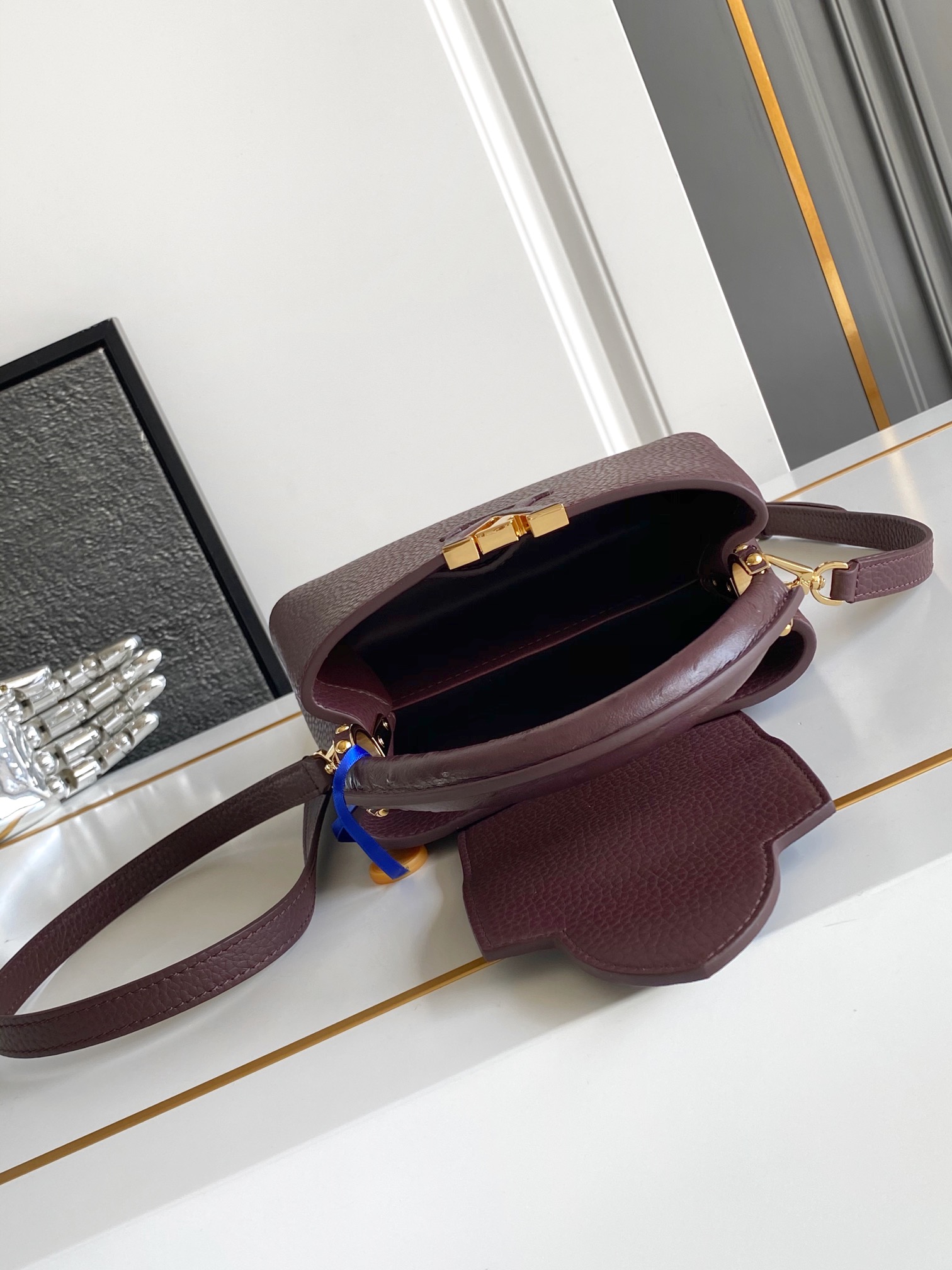 LOUIS VUITTON Capucines BB Bag Taurillon Leather Wine Red