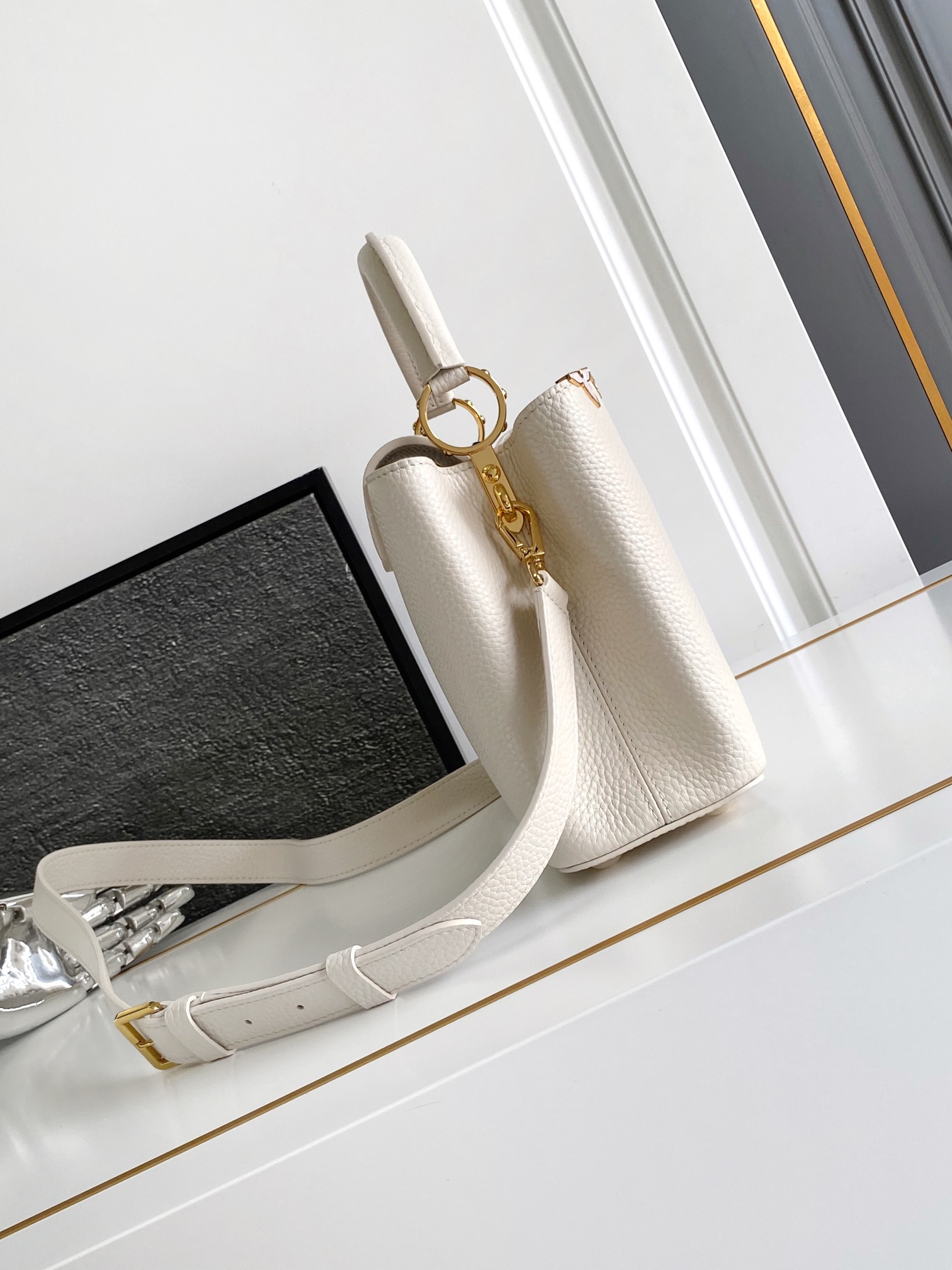 Louis Vuitton Capucines BB Capucines – Men – Discontinued Product