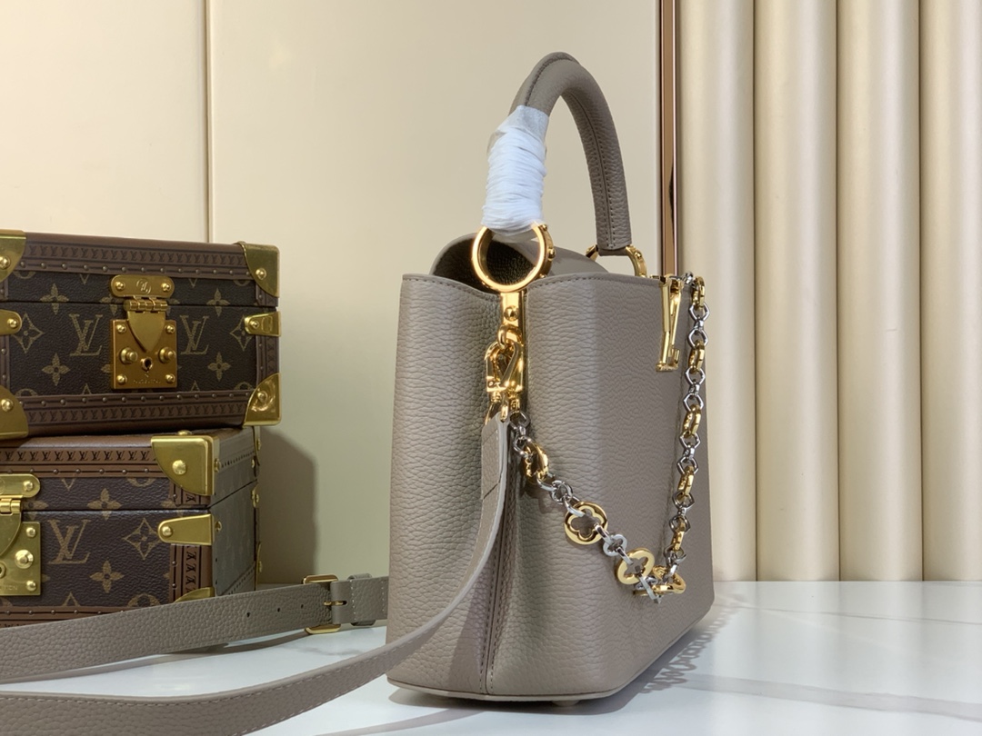 Louis Vuitton Capucines BB Taurillon Leather - Handbags