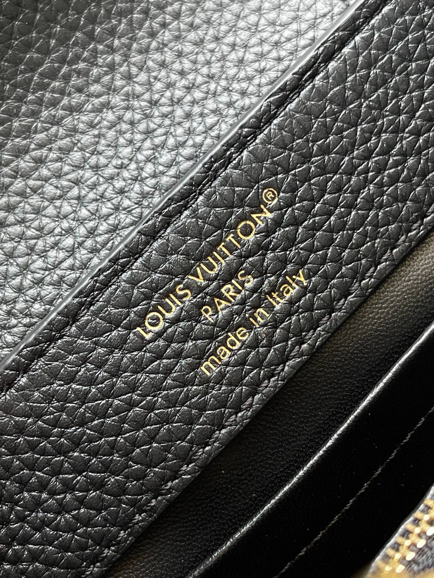 LOUIS VUITTON Capucines MINI Hand Shoulder Bag Leather No