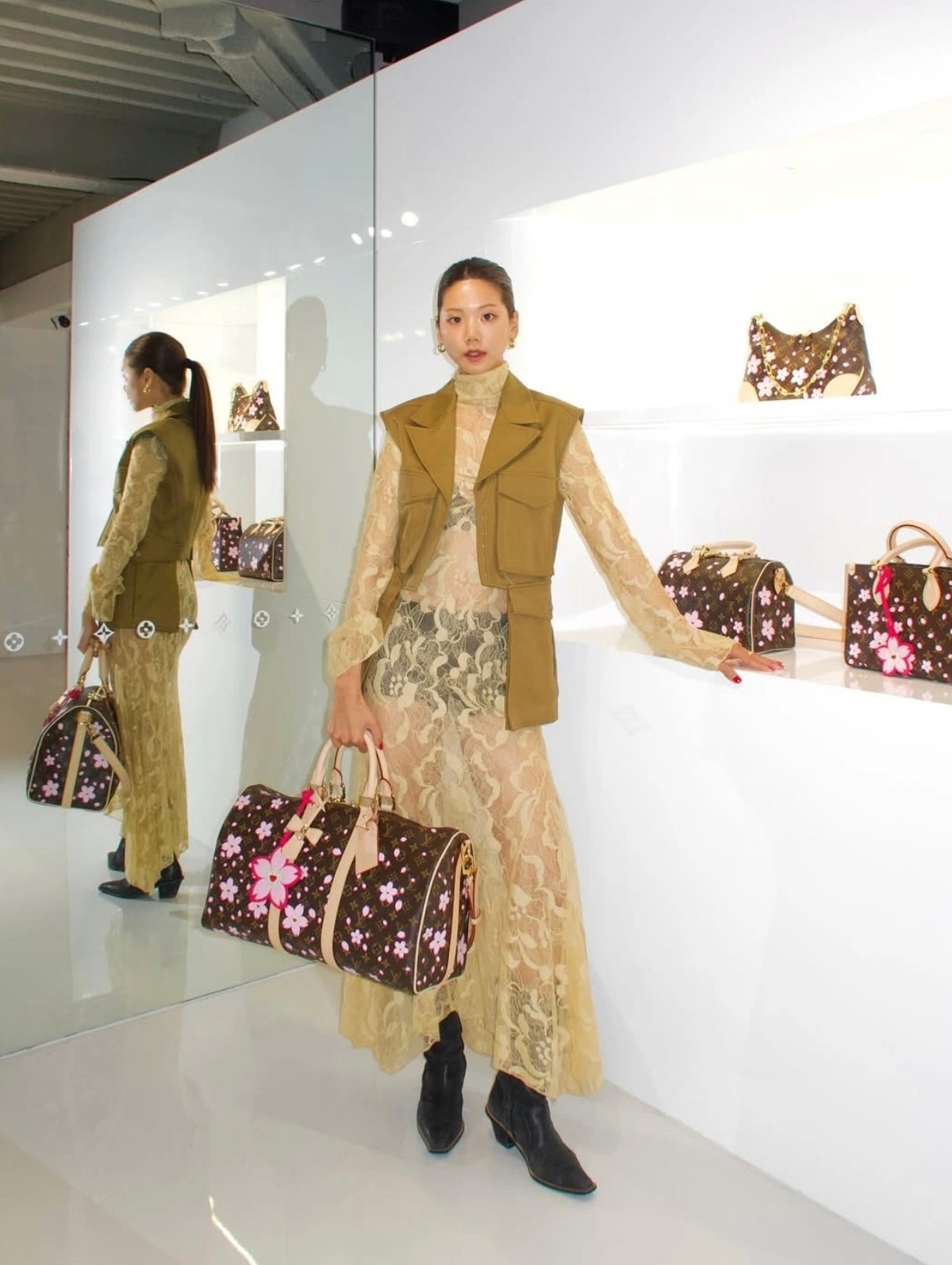 LOUIS VUITTON Cherry Blossom TM Keepall Bandouliere 45 Bag M13752 Auth BA1732SM