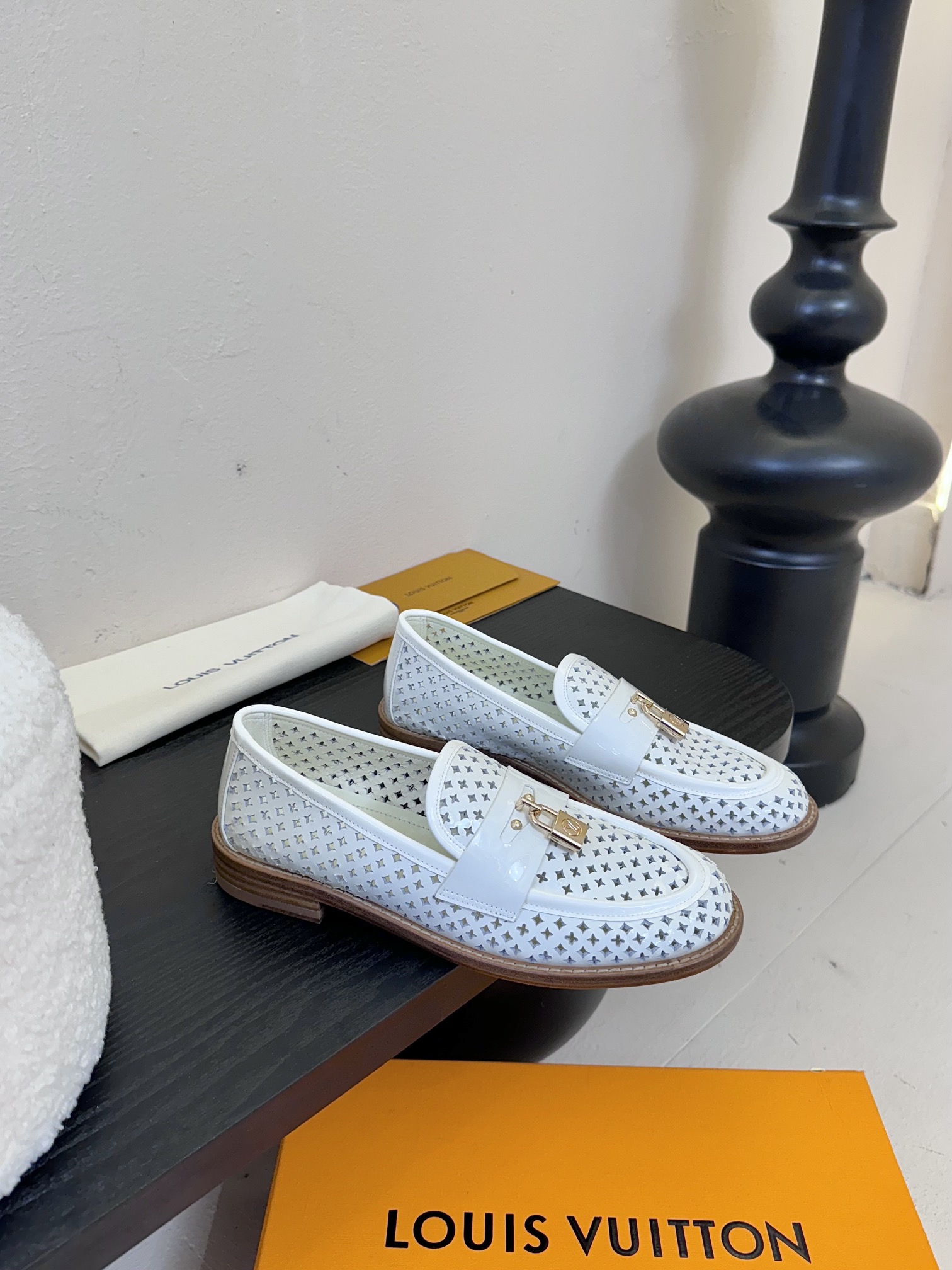 Louis Vuitton Chess Flat Loafer  Colours Ecru Women's