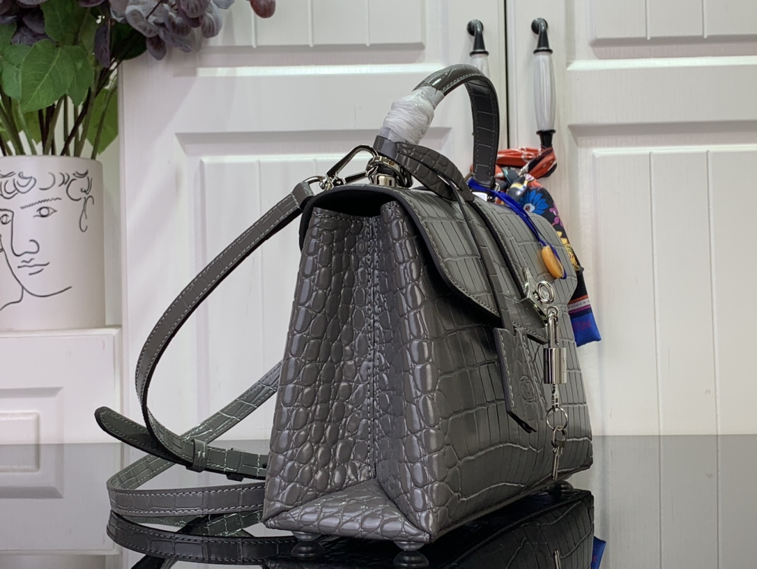 Louis Vuitton Crocodile Brilliant Mini Rose des Vents - Grey Crossbody Bags, Handbags -