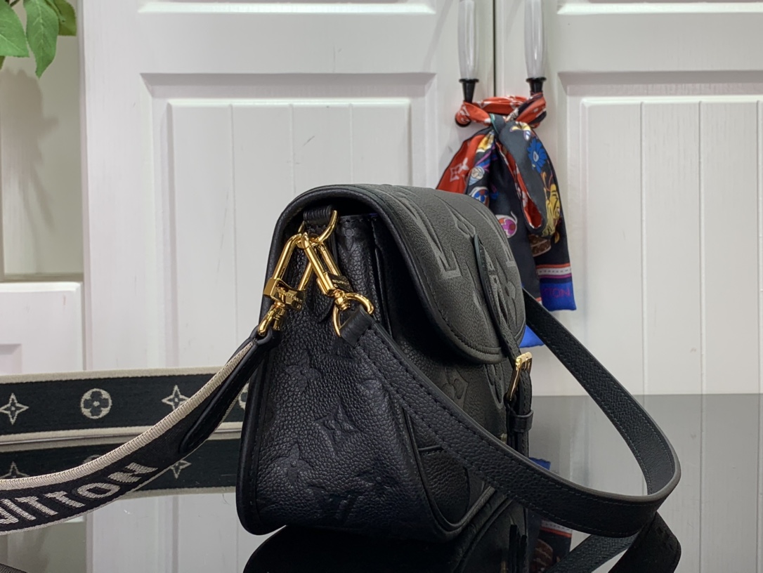 Louis Vuitton Diane Monogram Empreinte Bag Black