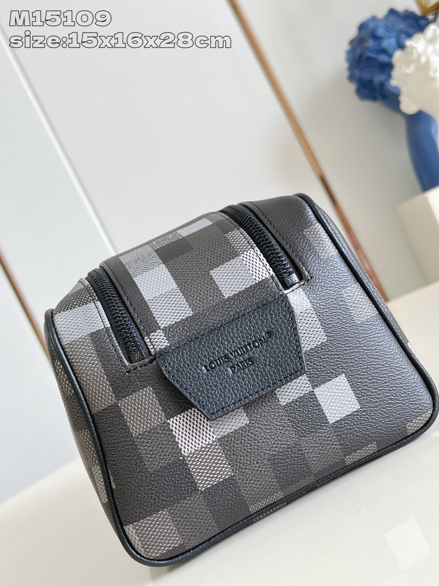 Louis Vuitton Dopp Kit D16 - Men - Travel | LOUIS VUITTON