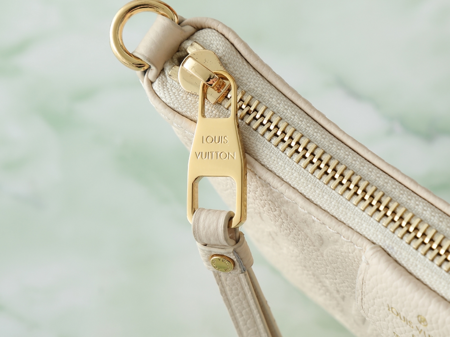 Louis Vuitton Easy Pouch On Strap Monogram Empreinte Beige