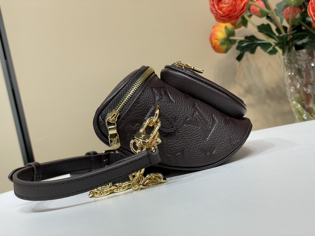 LOUIS VUITTON Empreinte Mini Bumbag Black 1446675 |