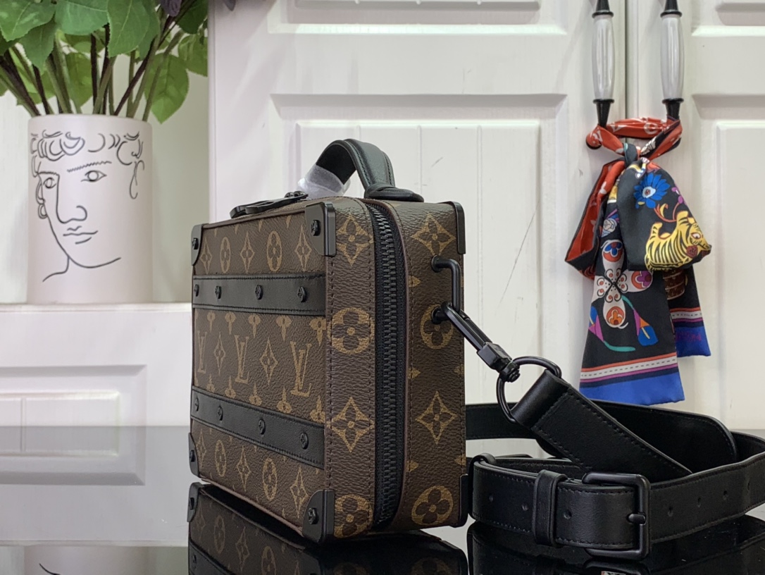 Louis Vuitton Handle Soft Trunk Monogram Taurillon Leather - Men - Bags