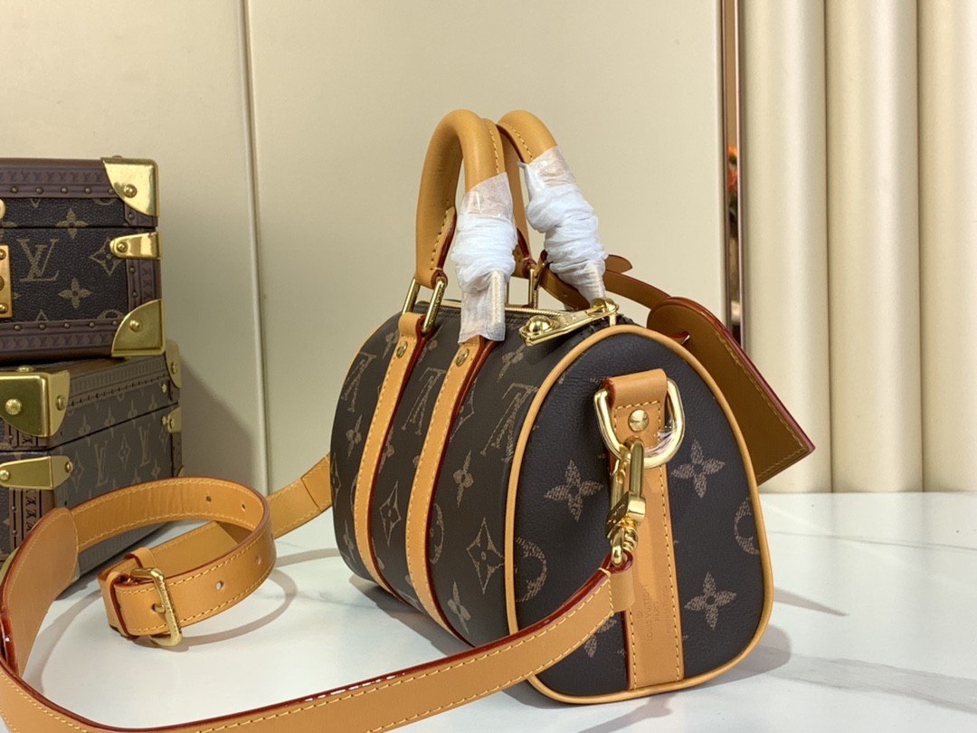 Louis Vuitton Keepall Bandoulière 25 Autres Cuirs Monogram - Bags and