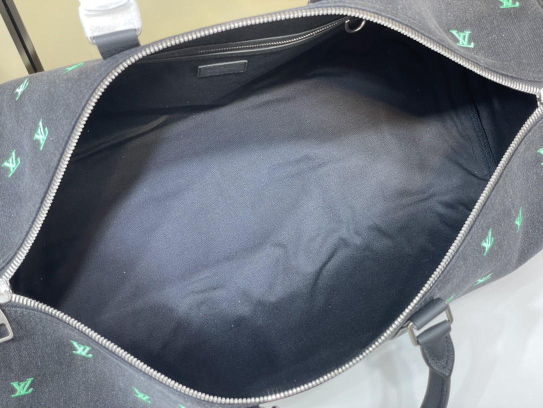 Louis Vuitton Keepall Bandoulière 50 Monogram Other - Bags and