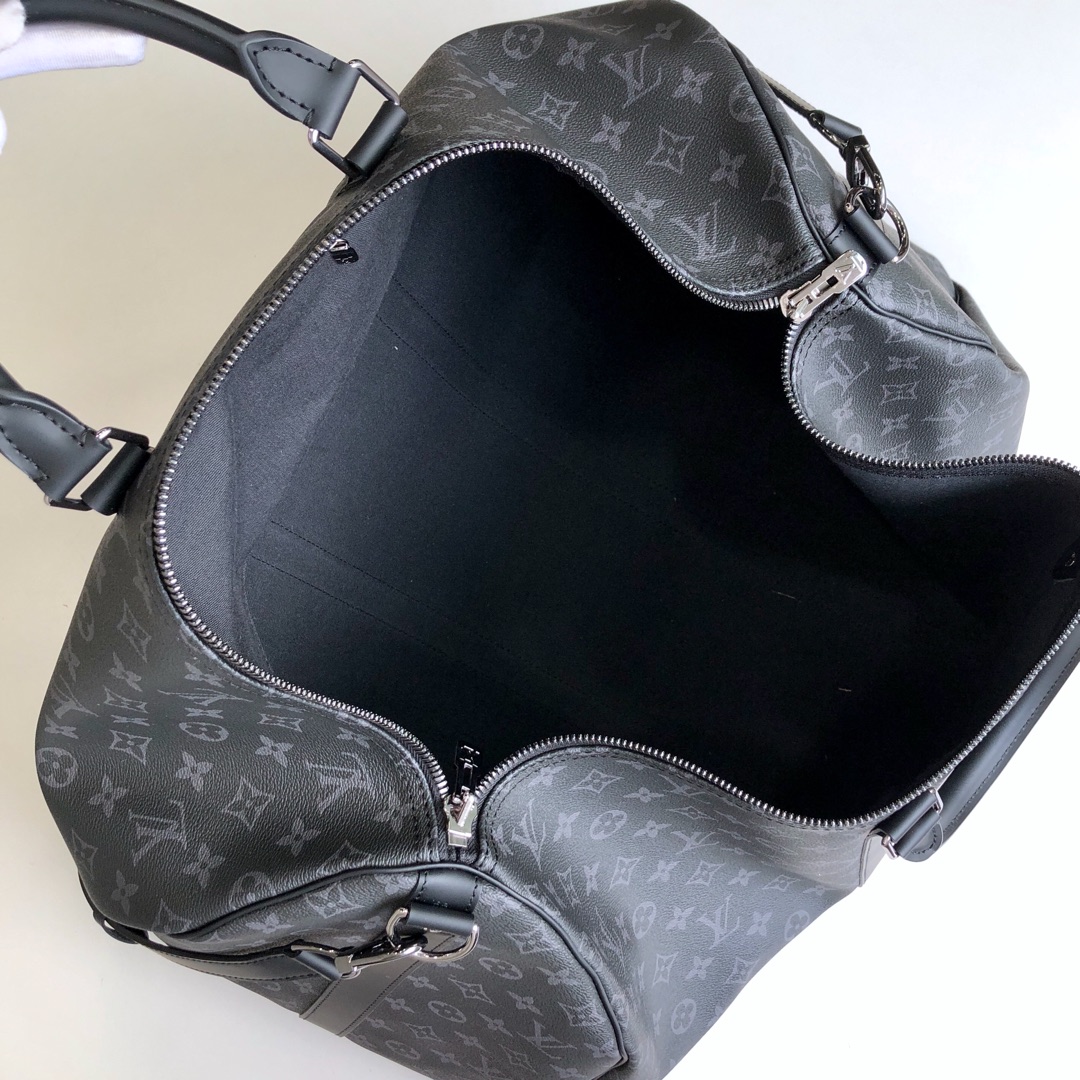 LOUIS VUITTON Keepall Bandoulière 55 Monogram Taurillon Leather Bag Black