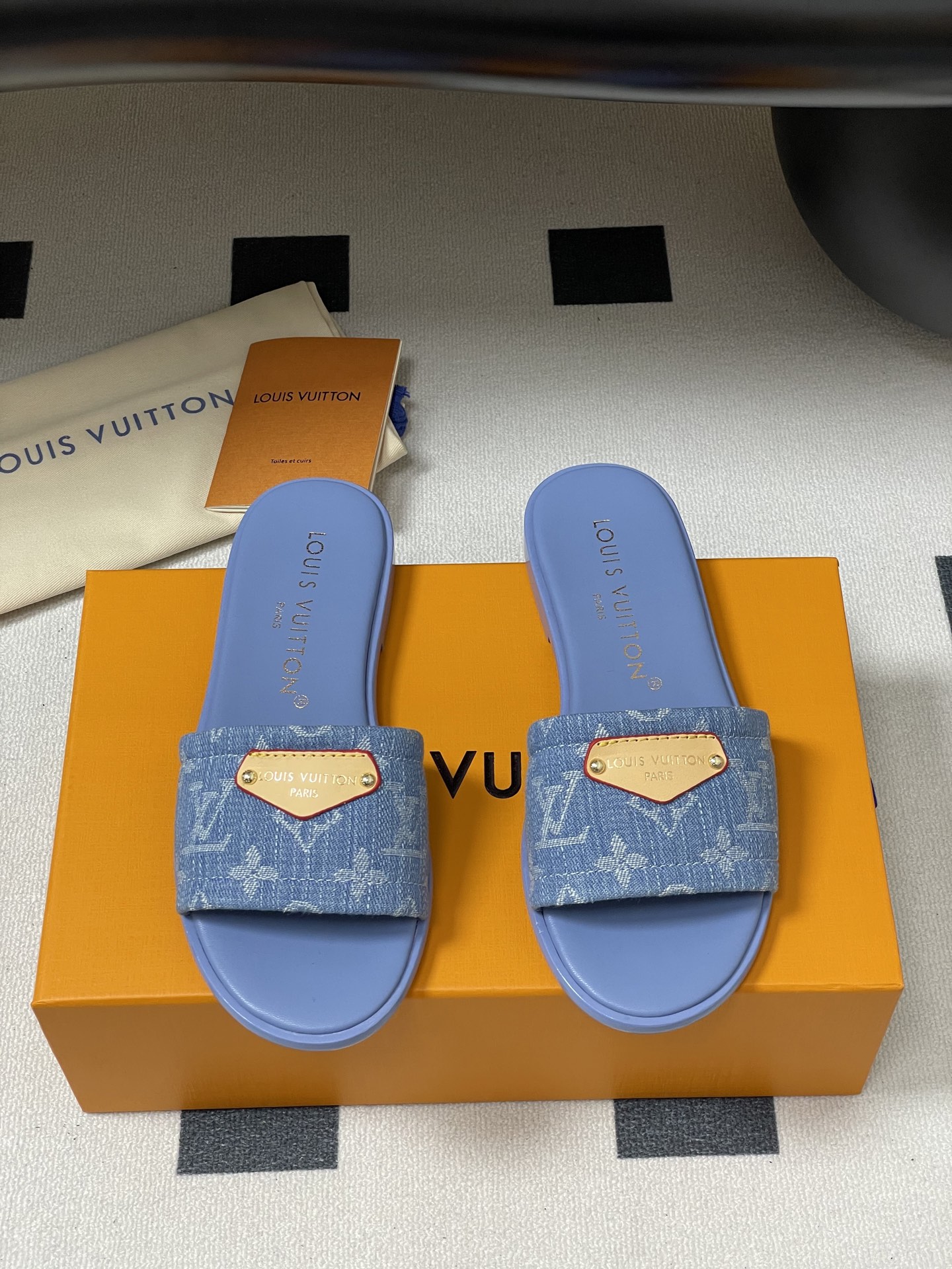Louis Vuitton  Lily Flat Mule  Colors Blue Lily  Flat Mule – Women – Shoes | LOUIS VUITTON