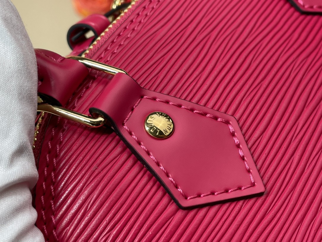 Louis Vuitton Louis Vuitton LV&I | LOUIS VUITTON