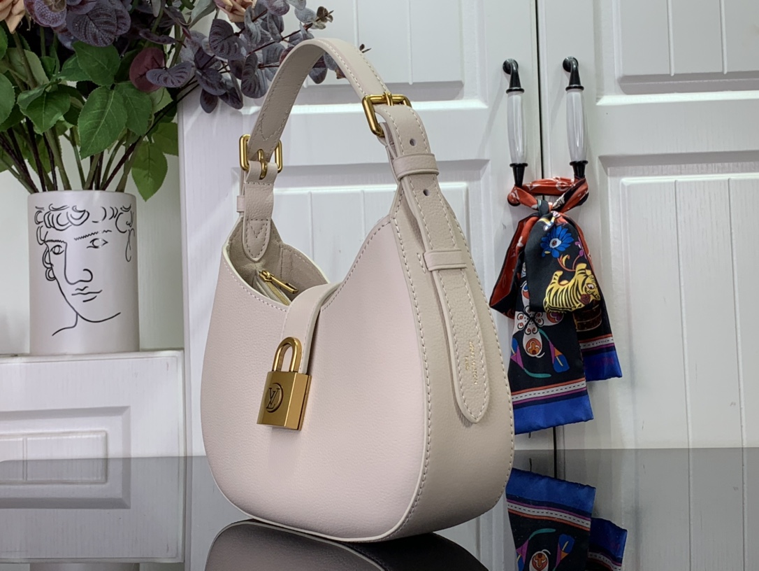 Louis Vuitton Low Key Shoulder Bag pink