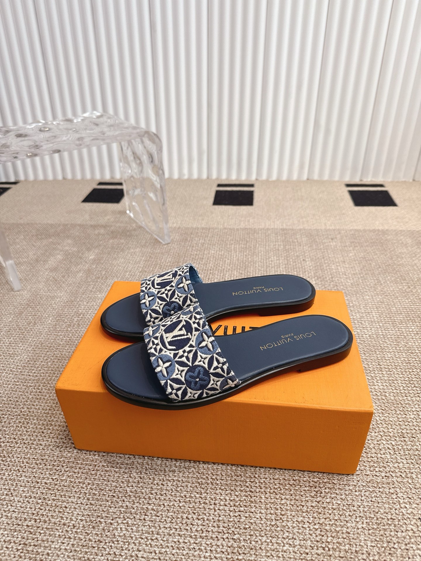 Louis Vuitton LV Lily Flat Mule  Colours Marine  Louis Vuitton