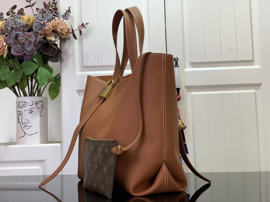 Louis Vuitton LV Low Key Cabas MM Brown