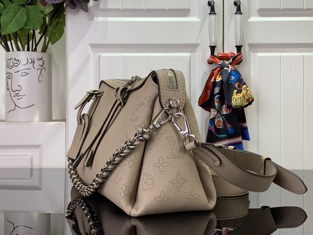 Louis Vuitton LV Monogram Hand It All PM - Neutrals