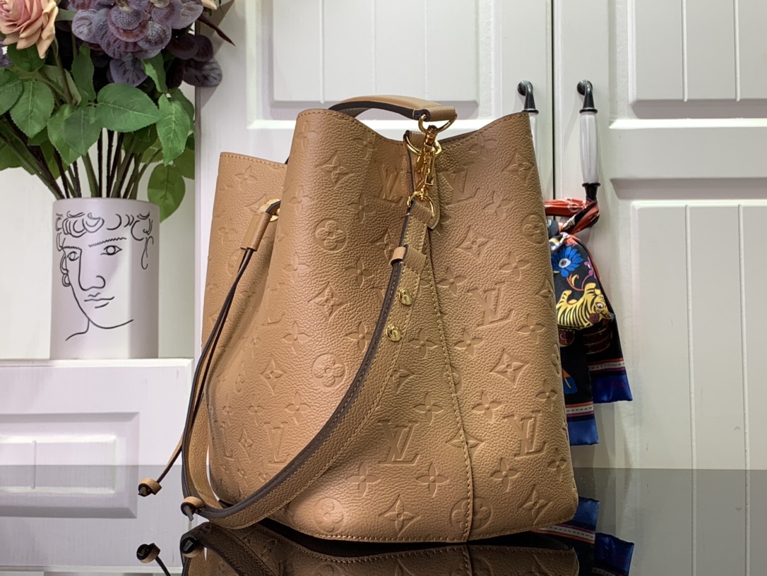 Louis vuitton LV Neo Noe Bucket Bag 26cm Brown White Monogram