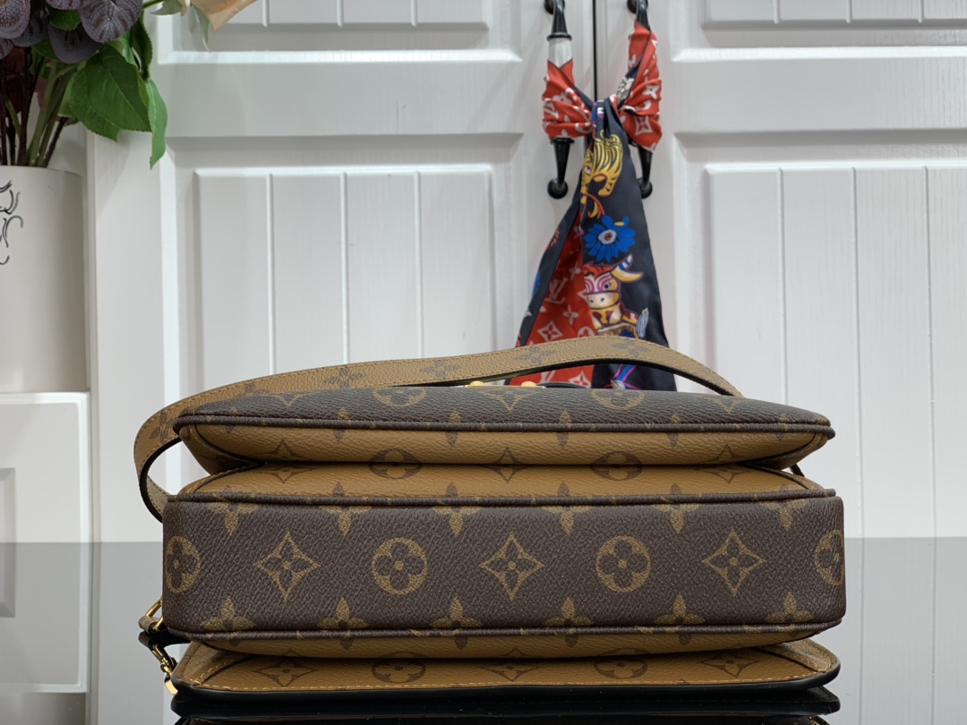 LOUIS VUITTON LV Pochette Metis 2 Way Shoulder Bag M44876 Monogram Reverse Brown