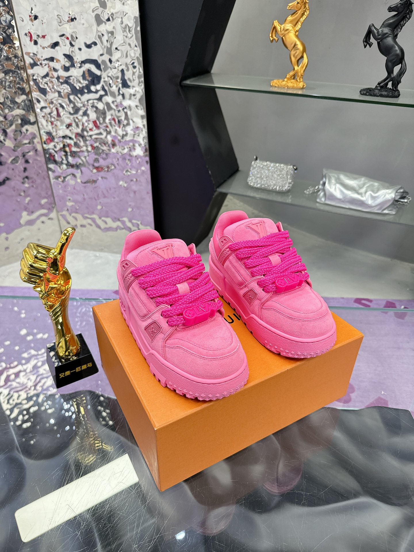 Louis Vuitton LV Trainers Pink Monogram Low-Top Sneakers