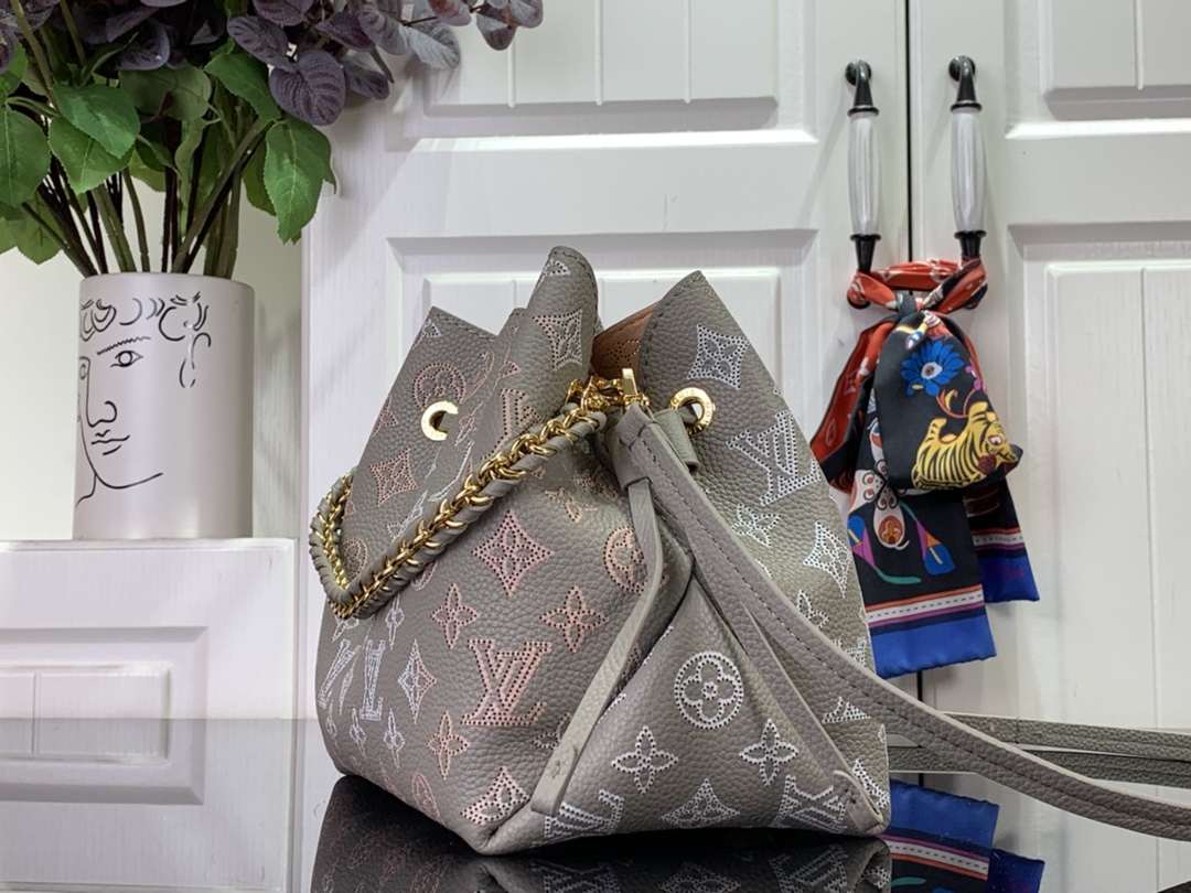Louis Vuitton M82731 LV Pico Bella bucket bag