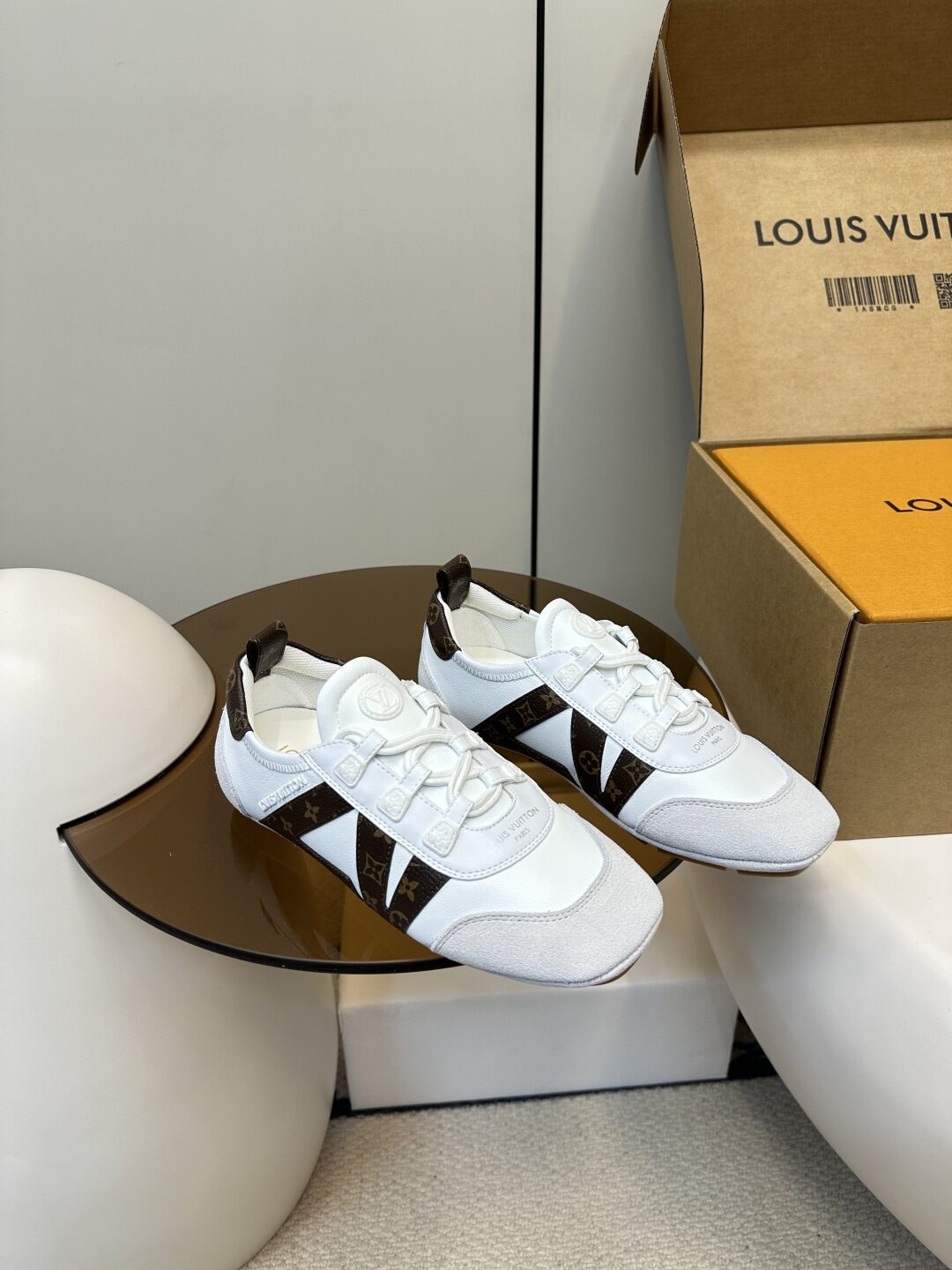 Louis Vuitton  Monogram Calfskin Womens LV Sneakerina 38 White Sold Out