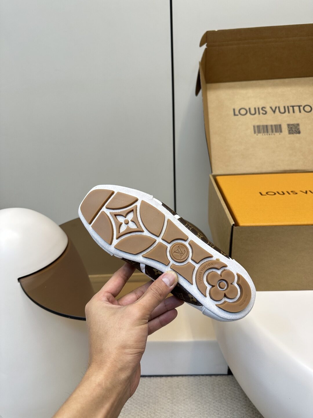 Louis Vuitton  Monogram Calfskin Womens LV Sneakerina 38 White Sold Out