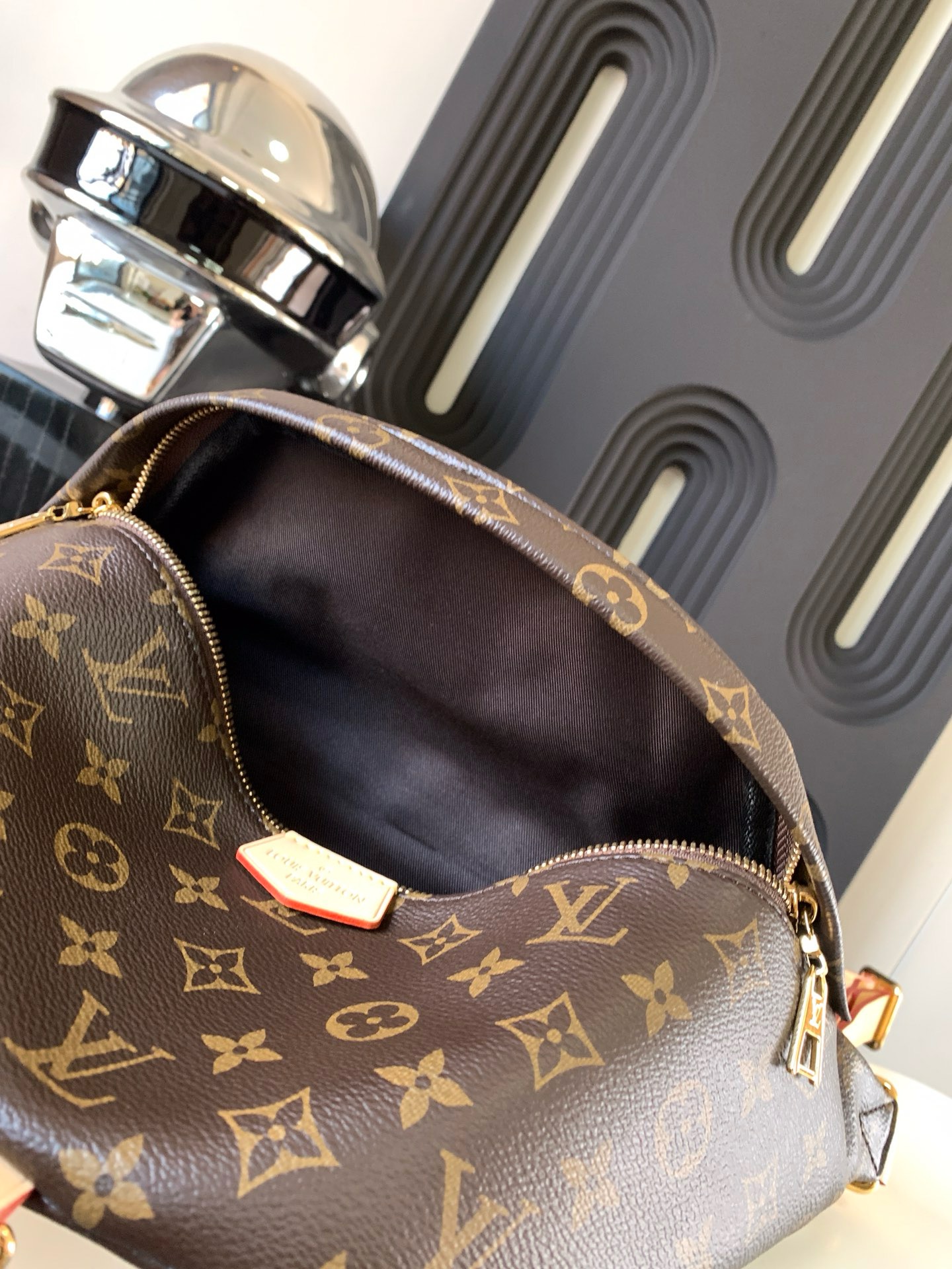 LOUIS VUITTON MONOGRAM CANVAS BUMBAG
