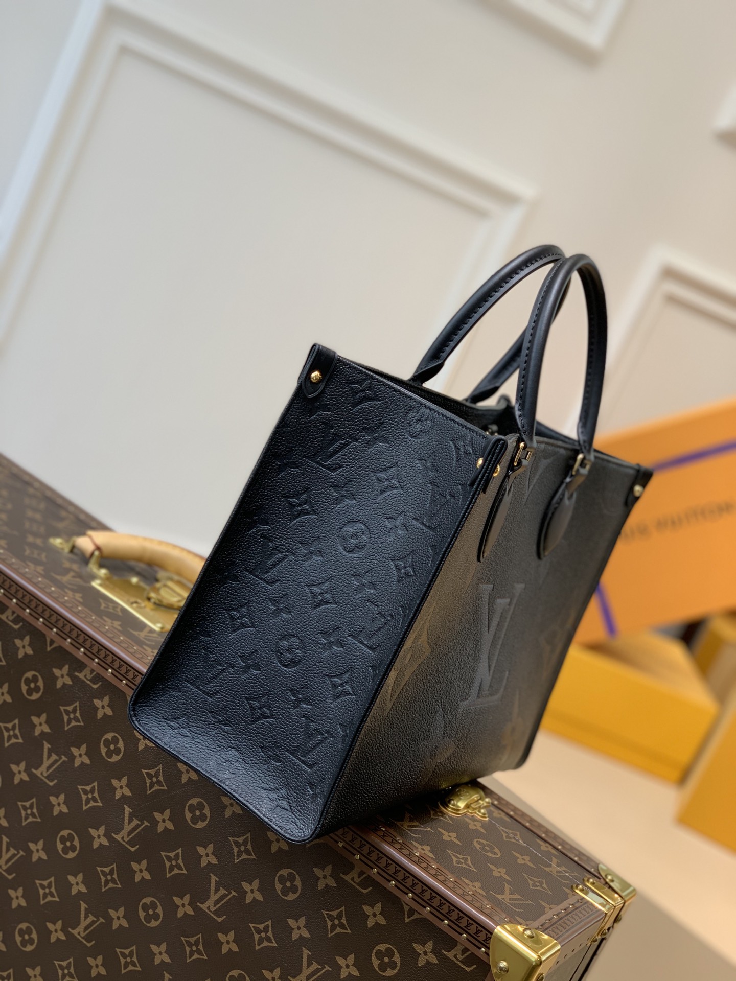LOUIS VUITTON Monogram Empreinte On the Go MM Tote